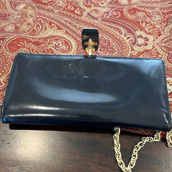 Gucci logo vintage black long patent leather wallet w chain - Picture 9 of 17